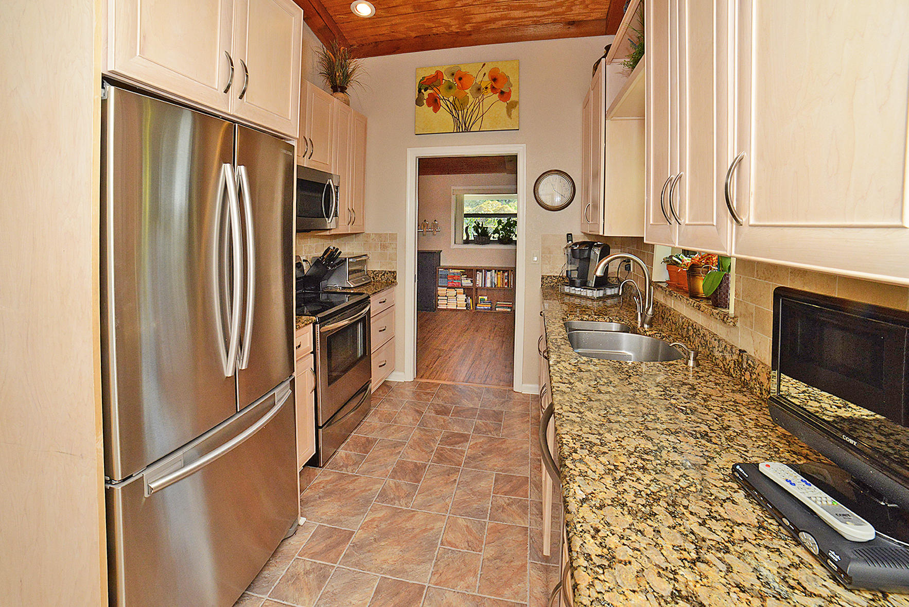 4784 Fox Hunt Trail Boca Raton, FL 33487 - Photo 10 of 35 Kitchen
