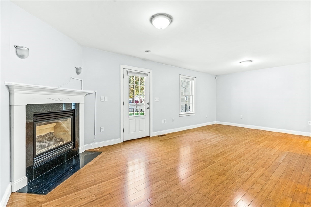 106 Green Street, Unit 106 Reading, MA 01867 - Photo 4 of 26