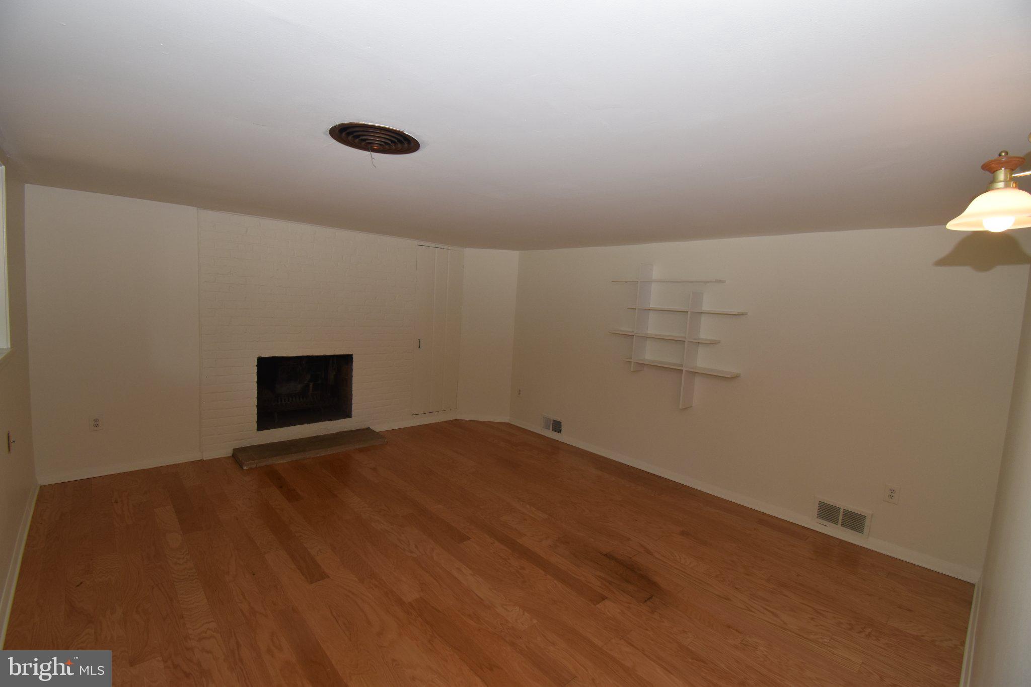 Entry level recreation room
