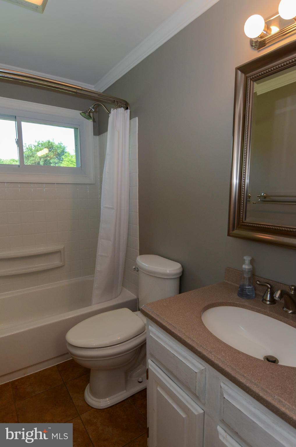 2606 Mountain Road Joppa, MD 21085 - Photo 18 of 21 Interior (General)