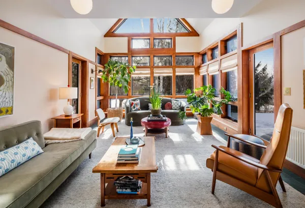 $2,275,000 | 229 High Rock Road, Hinesburg, VT 05461