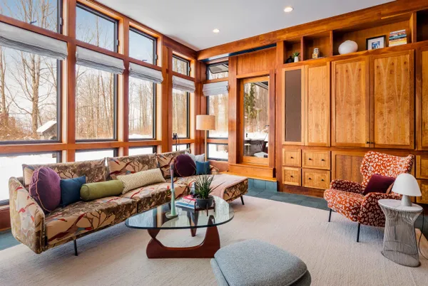 $2,275,000 | 229 High Rock Road, Hinesburg, VT 05461