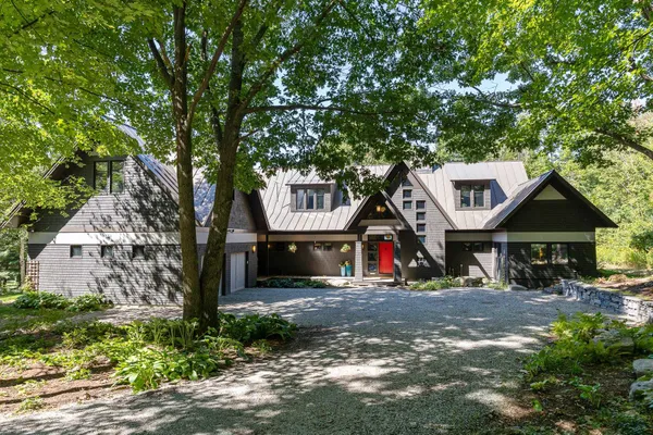 $2,275,000 | 229 High Rock Road, Hinesburg, VT 05461