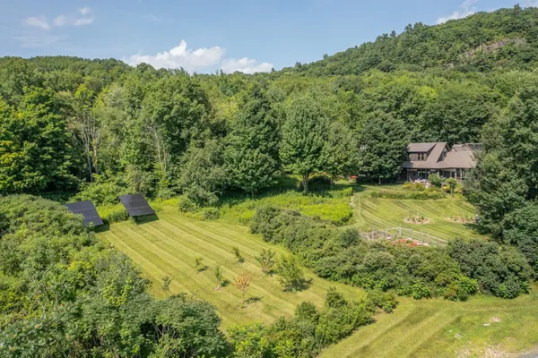 $2,275,000 | 229 High Rock Road, Hinesburg, VT 05461