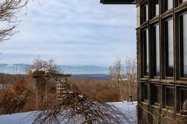 $2,275,000 | 229 High Rock Road, Hinesburg, VT 05461