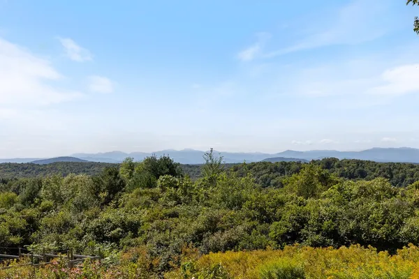 $2,275,000 | 229 High Rock Road, Hinesburg, VT 05461