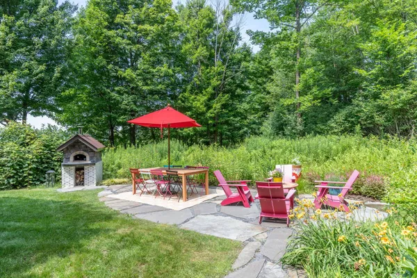 $2,275,000 | 229 High Rock Road, Hinesburg, VT 05461