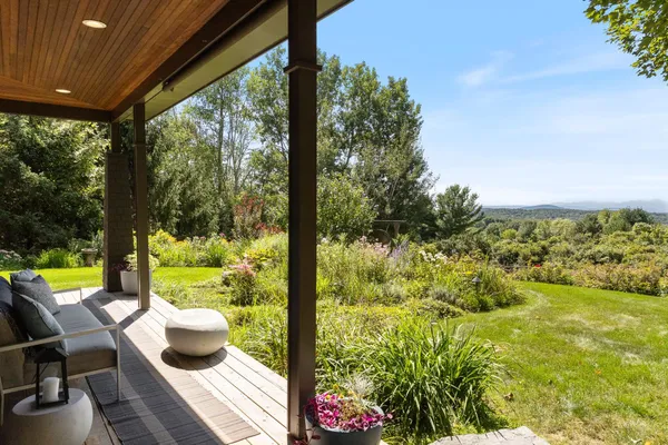 $2,275,000 | 229 High Rock Road, Hinesburg, VT 05461