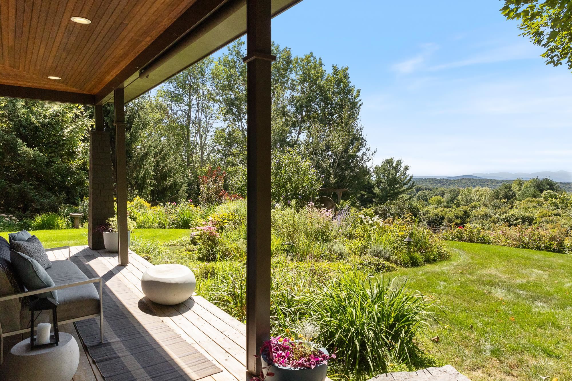 229 High Rock Road Hinesburg, VT 05461 - Photo 10 of 56