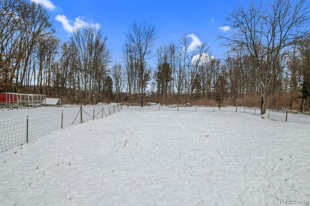 18900 Bowdish Road Gregory, MI 48137 - Photo 15 of 18