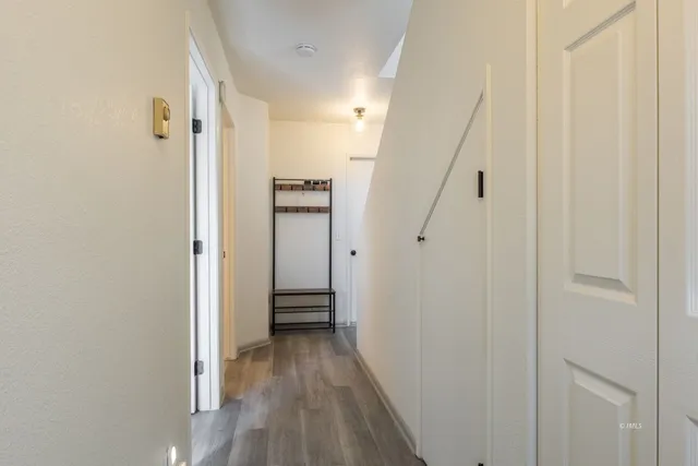 $395,000 | 852 Crosby Street, Unit B, Bishop, CA 93514