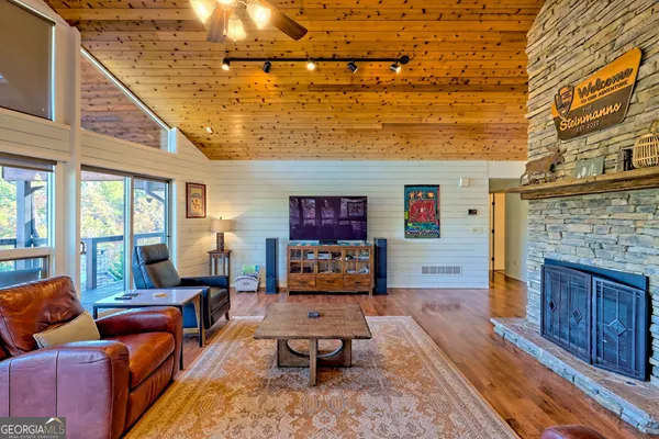 $1,595,000 | 9406 Bridge Creek Road, Tiger, GA 30576
