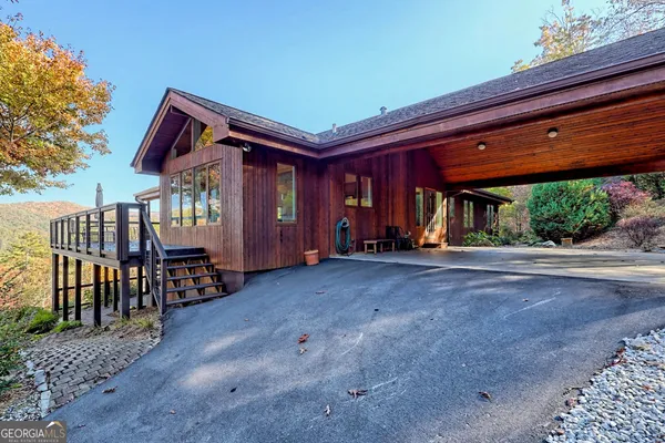 $1,595,000 | 9406 Bridge Creek Road, Tiger, GA 30576