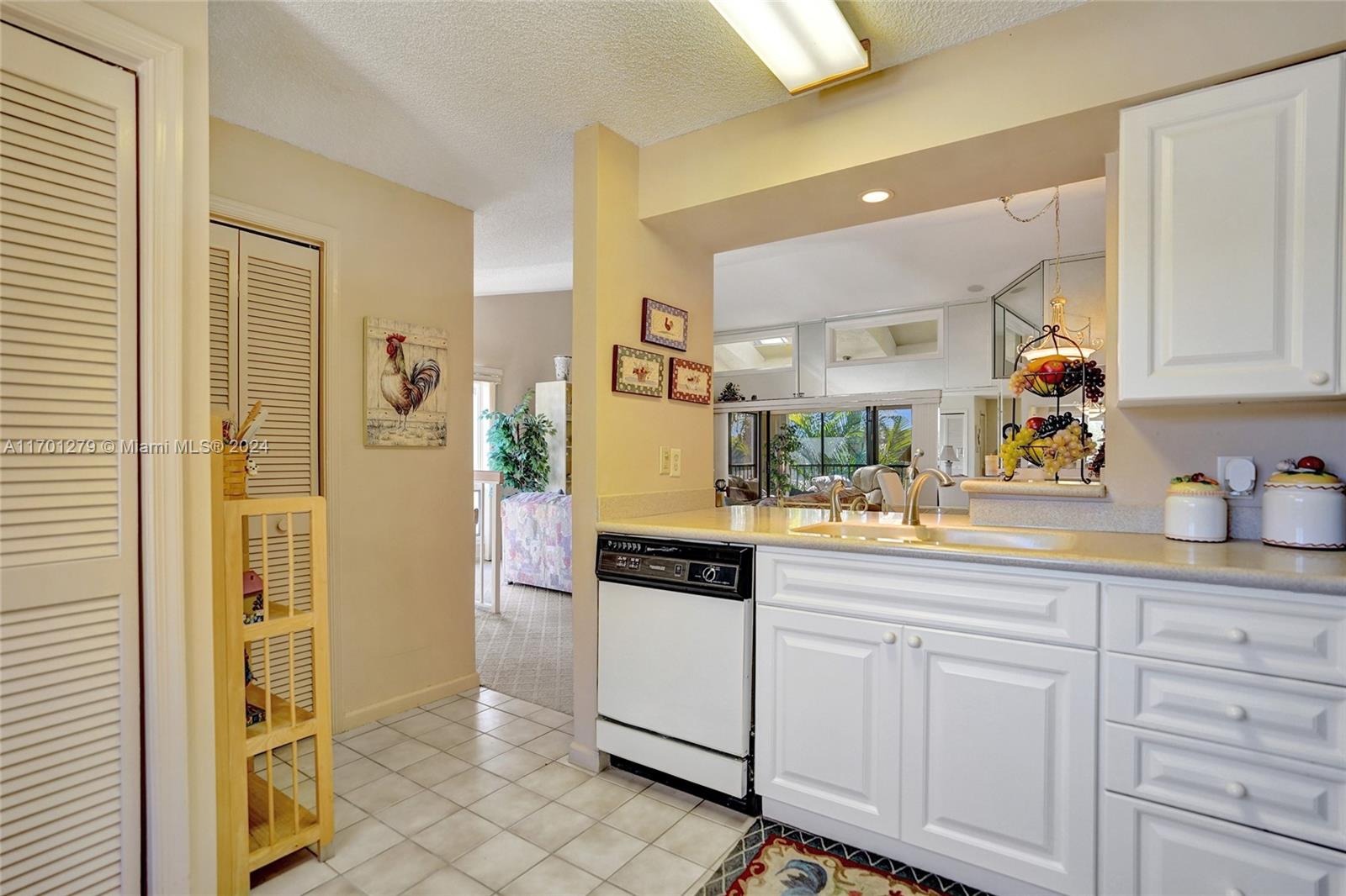 7906 Granada Place, Unit 1202 Boca Raton, FL 33433 - Photo 8 of 61 Gallery Image 8
