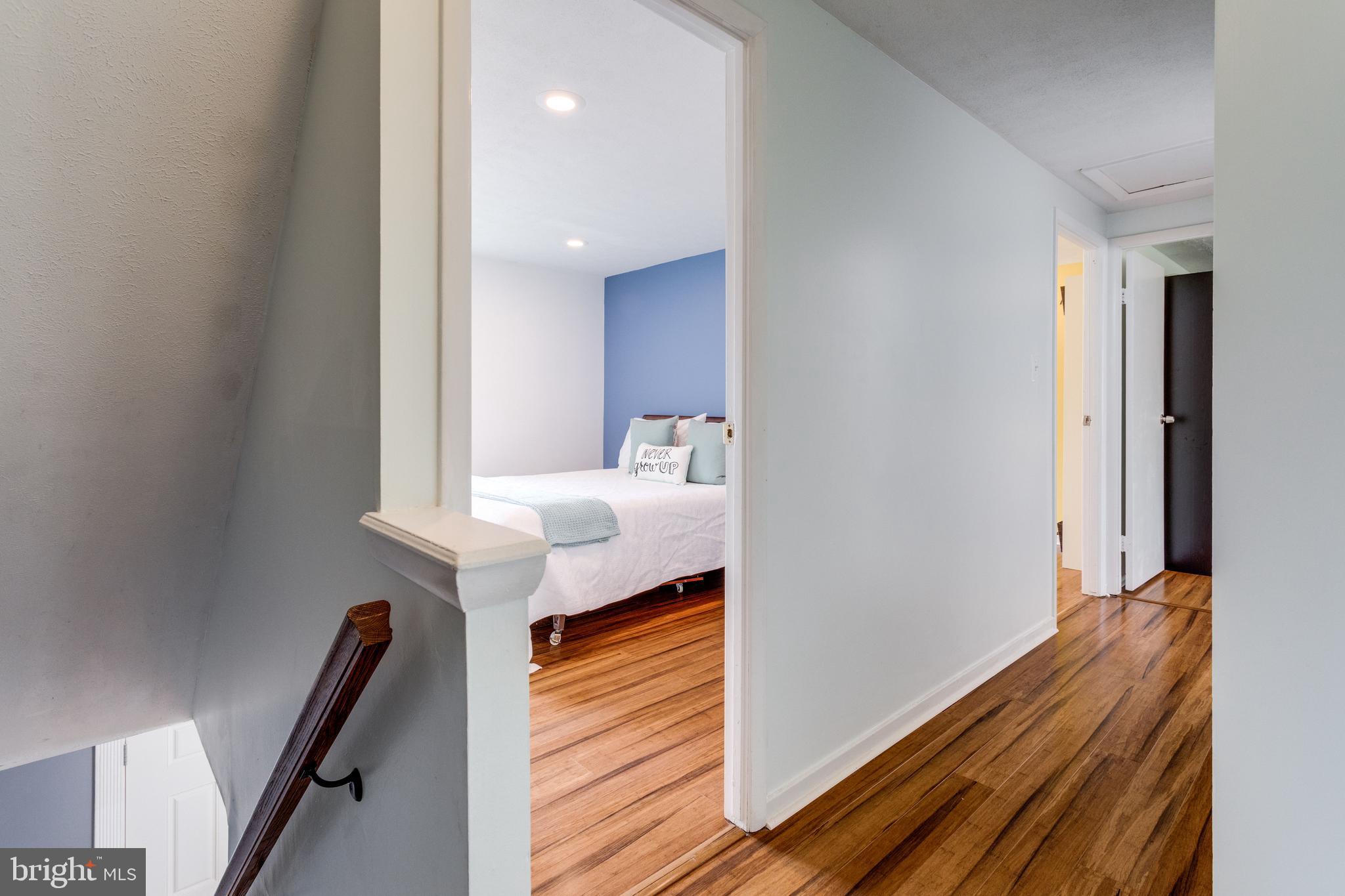 12204 Golden Sands Lane Reston, VA 20191 - Photo 16 of 48