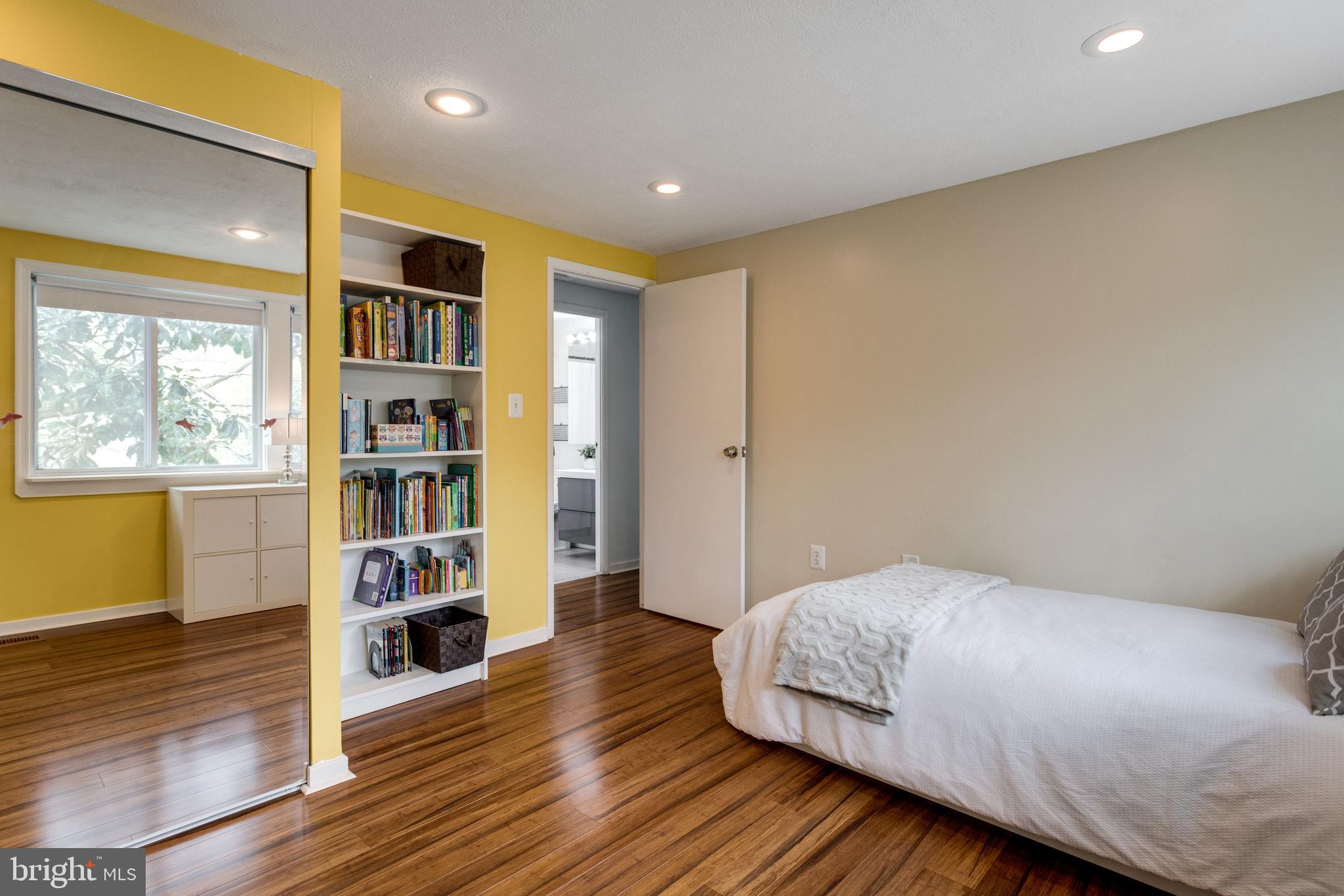 12204 Golden Sands Lane Reston, VA 20191 - Photo 25 of 48