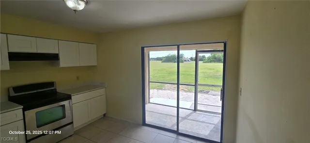 $1,400 | 1302 Northeast 9th Street, Unit 1302, Cape Coral, FL 33909