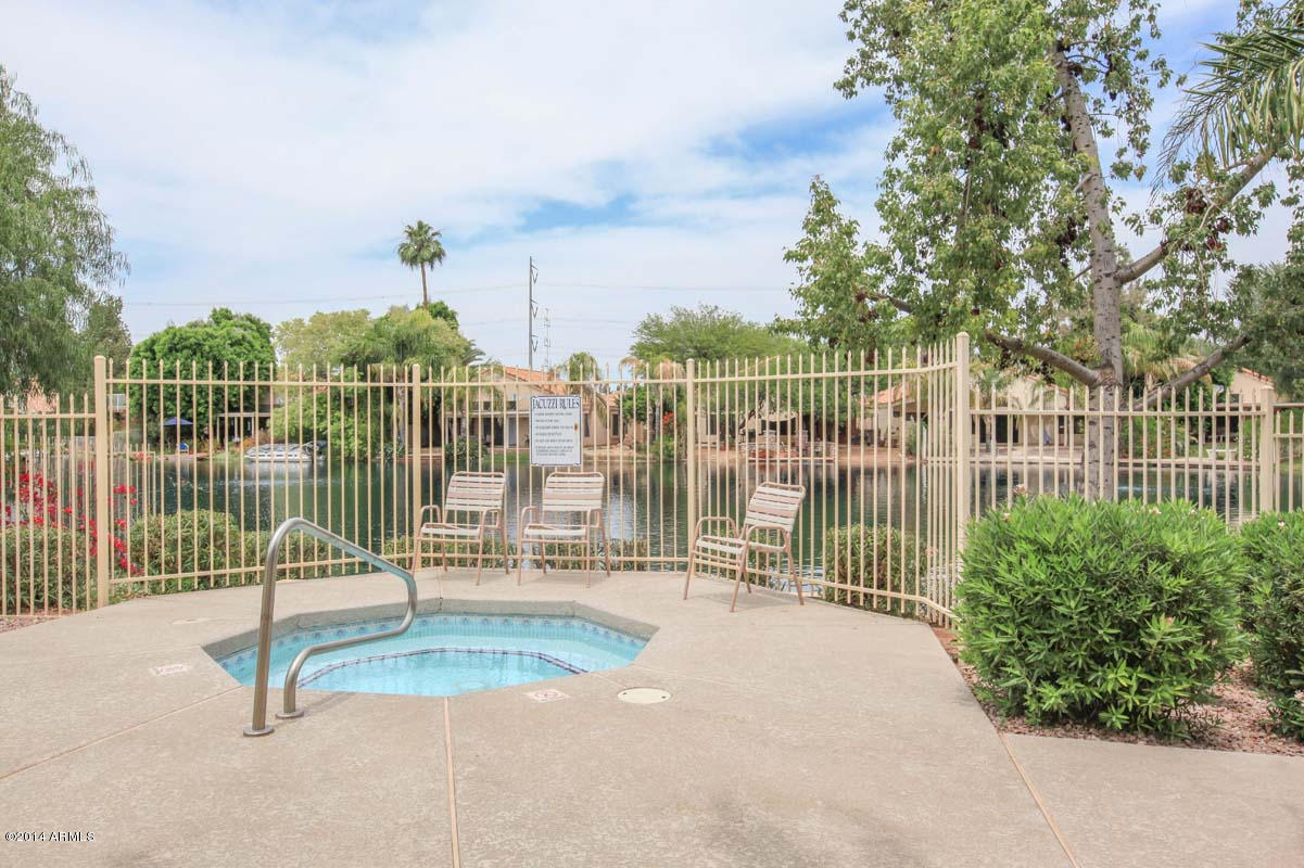 5526 South Jolly Roger Road Tempe, AZ 85283 - Photo 53 of 77 The Lakes-Spa