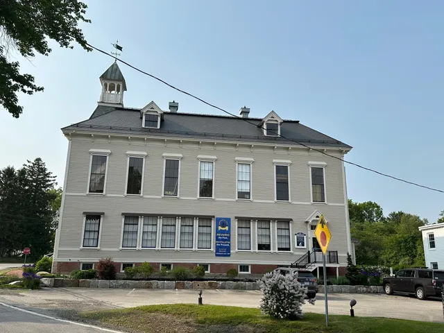 $159,900 | 4 Slate Run, North Hampton, NH 03862