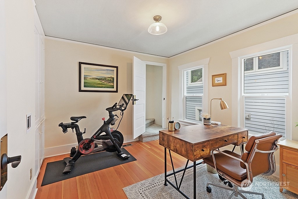 341 North 81st Street Seattle, WA 98103 - Photo 13 of 28 Gallery Image 13