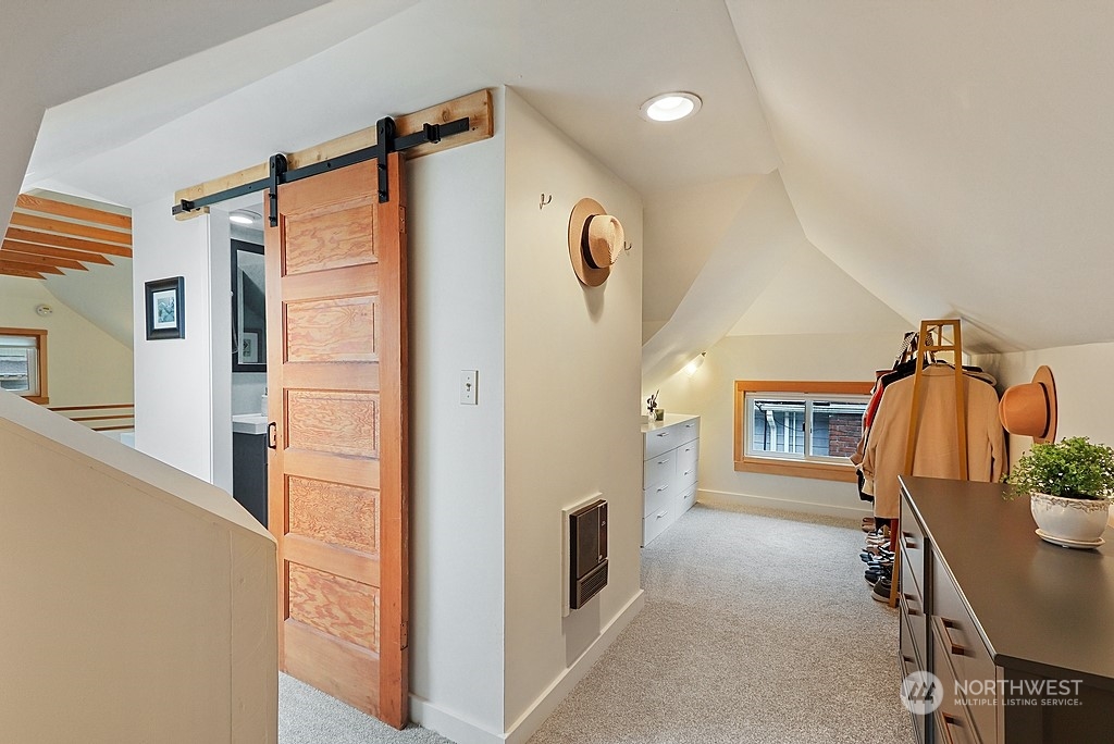 341 North 81st Street Seattle, WA 98103 - Photo 16 of 28 Gallery Image 16