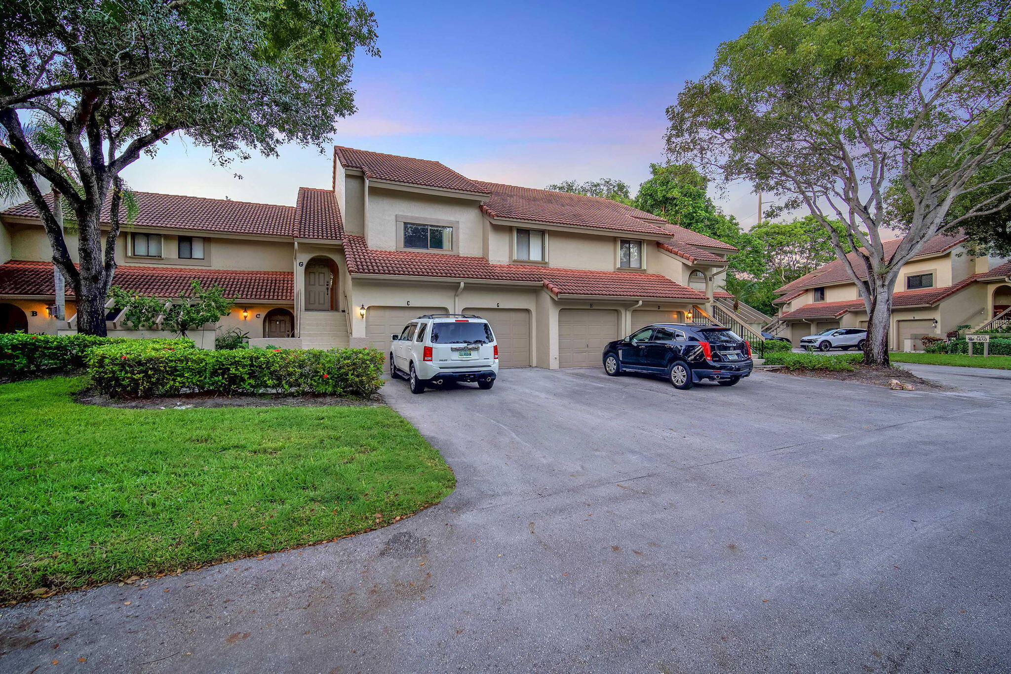 5640 Coach House Circle, Unit G Boca Raton, FL 33486 - Photo 5 of 25 7-web-or-mls-DSC06980