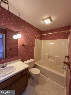 1821 Wexford Road Palmyra, PA 17078 - Photo 12 of 19 In-suite full bathroom.