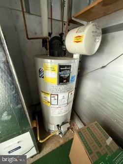 1821 Wexford Road Palmyra, PA 17078 - Photo 19 of 19 Newer gas water heater in a utility space.