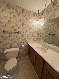 1821 Wexford Road Palmyra, PA 17078 - Photo 6 of 19 Charming first floor 1/2 bathroom.