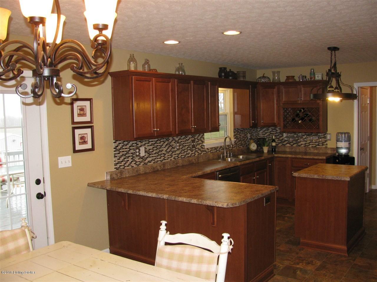 1062 Blueball Church Road Elizabethtown, KY 42701 - Photo 12 of 36 large-10037021-22