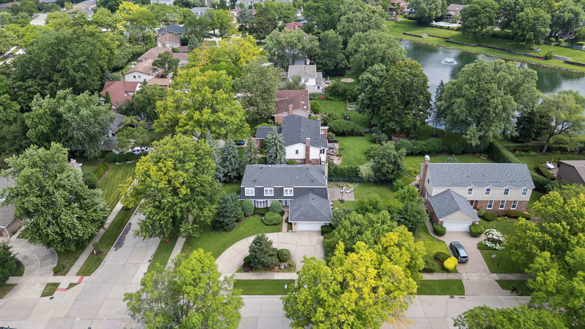 3856 Rutgers Lane Northbrook, IL 60062 - Photo 32 of 37