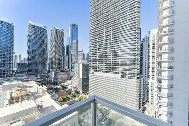 a view of a tall building