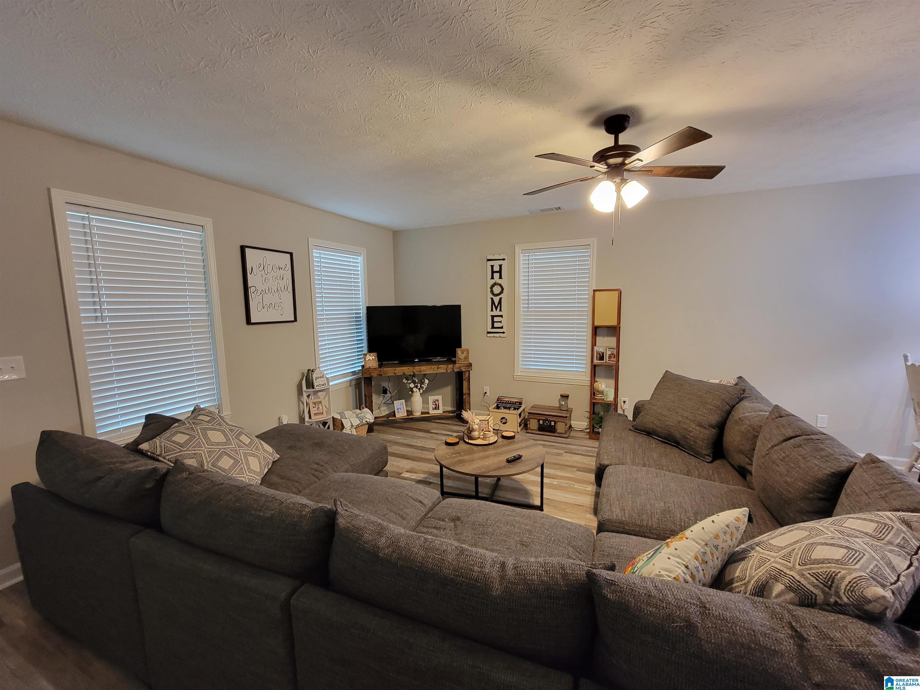 528 Holder Street Roanoke, AL 36274 - Photo 3 of 14