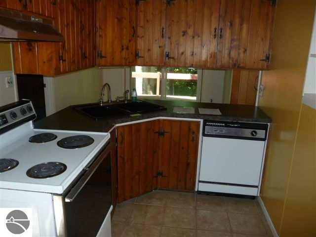 10468 North 3 Road Buckley, MI 49620 - Photo 3 of 5 1730451-2.JPG