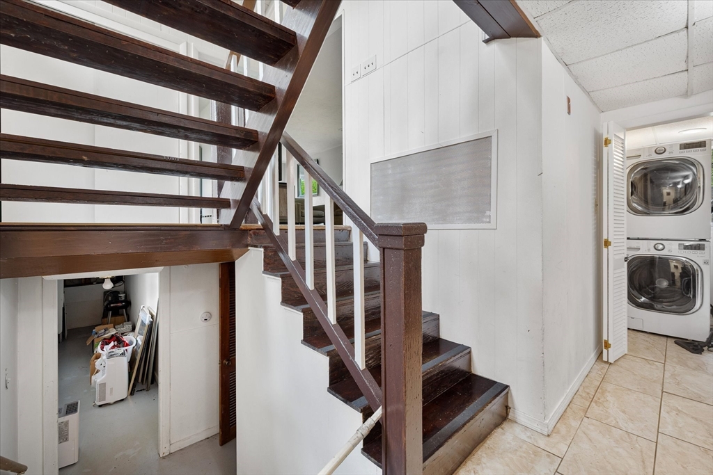 240 Worcester Road Barre, MA 01005 - Photo 33 of 38 a view of entryway and workspace