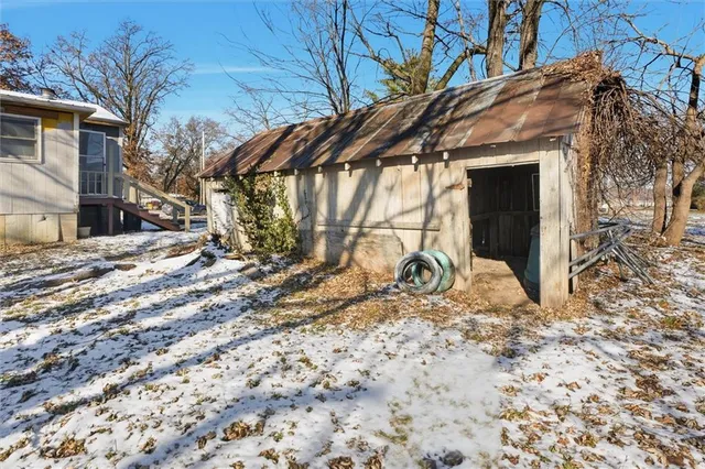 $74,900 | 207 North Bissell Street, Orrick, MO 64077