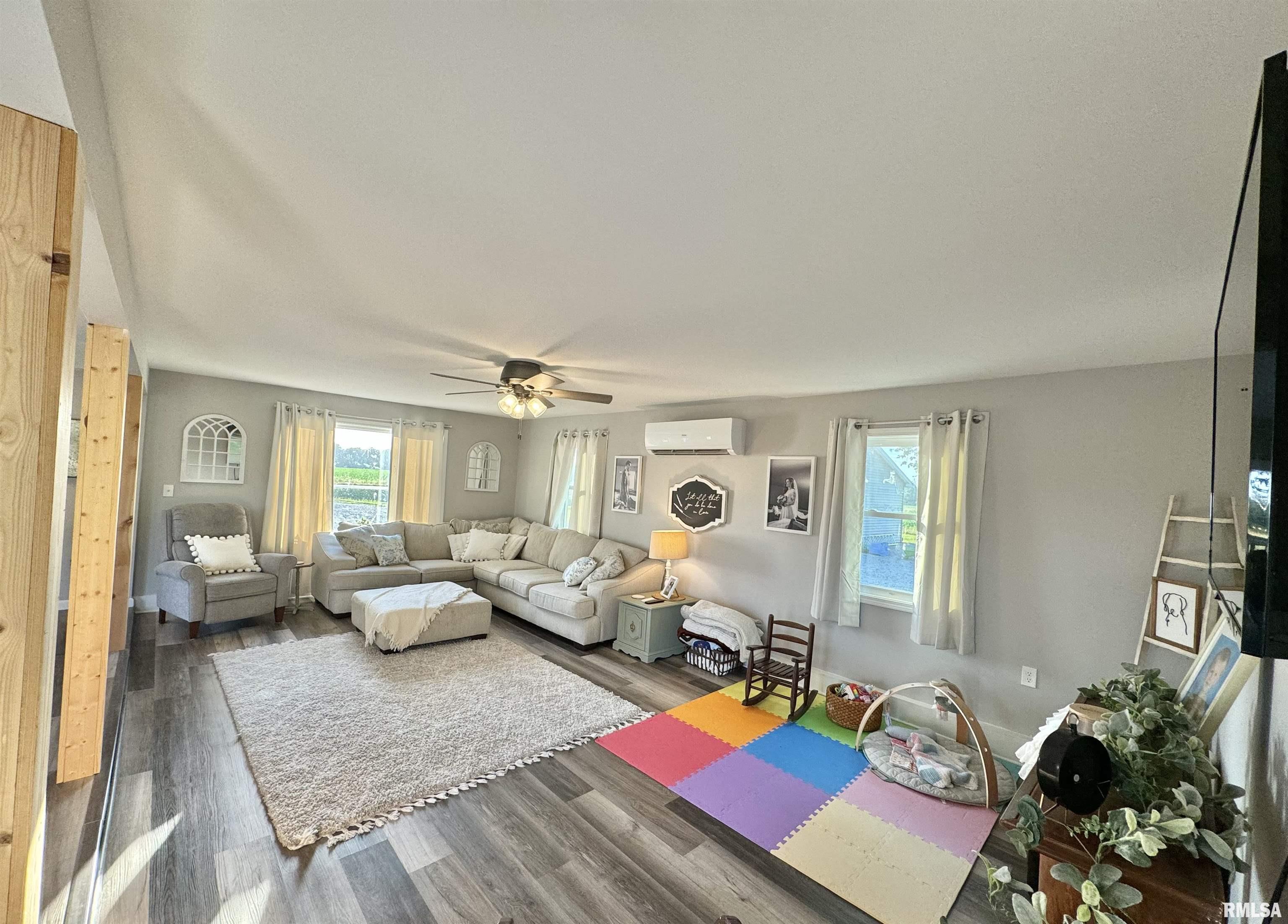 2076 North State Road Flora, IL 62839 - Photo 3 of 77 Gallery Image 3