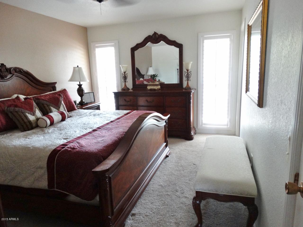 11071 West Oak Ridge Road Sun City, AZ 85351 - Photo 20 of 49 11071 W Oak Ridge Rd (15)