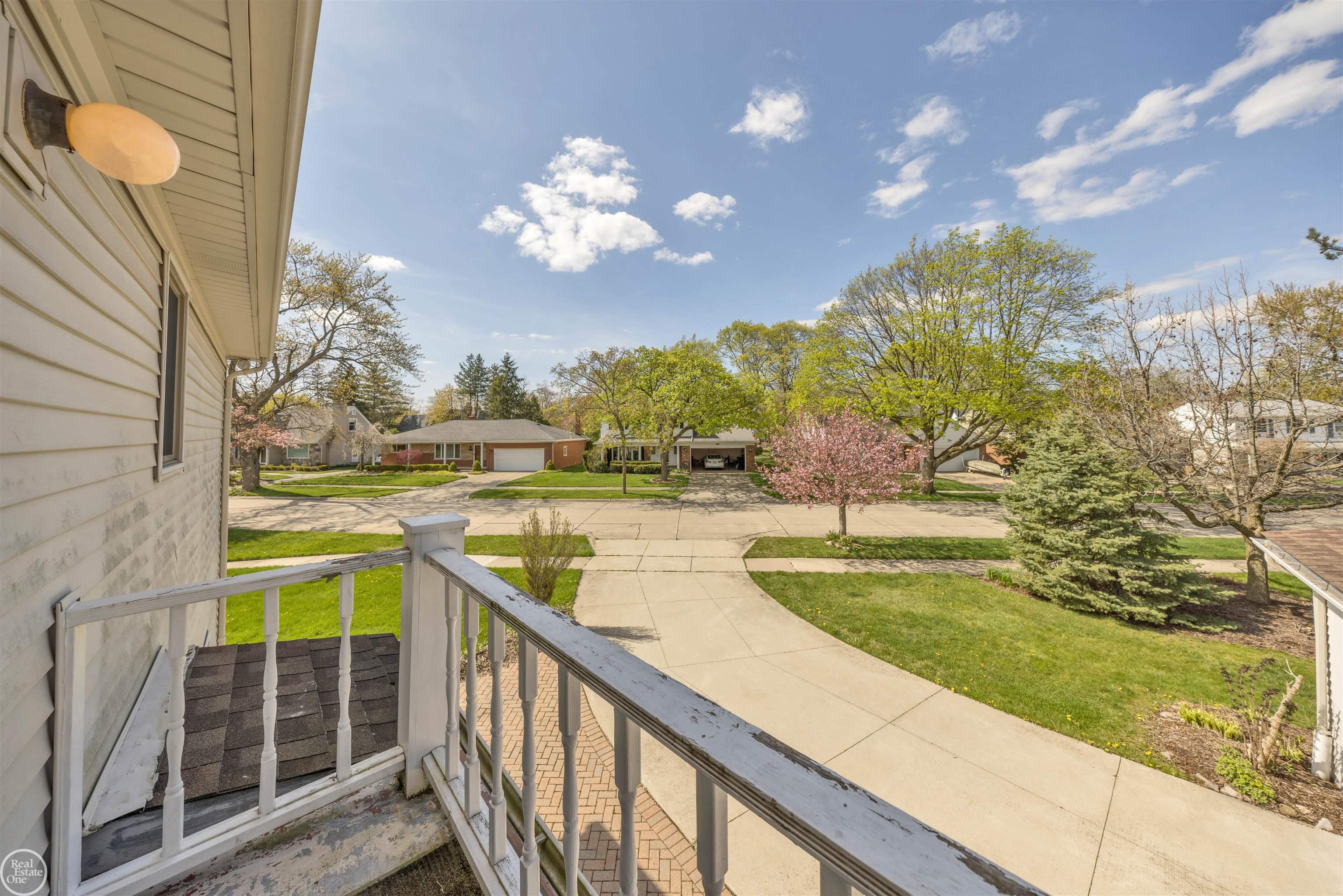 4132 Amherst Road Royal Oak, MI 48073 - Photo 36 of 49