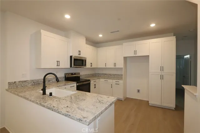 $648,355 | 16126 Spicebush Lane, Chino, CA 91708