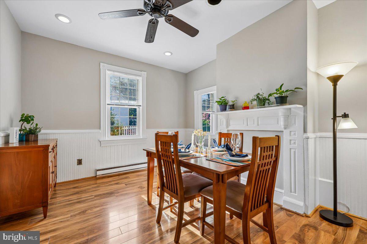 22165 Big Woods Road Dickerson, MD 20842 - Photo 15 of 28 Dining Room