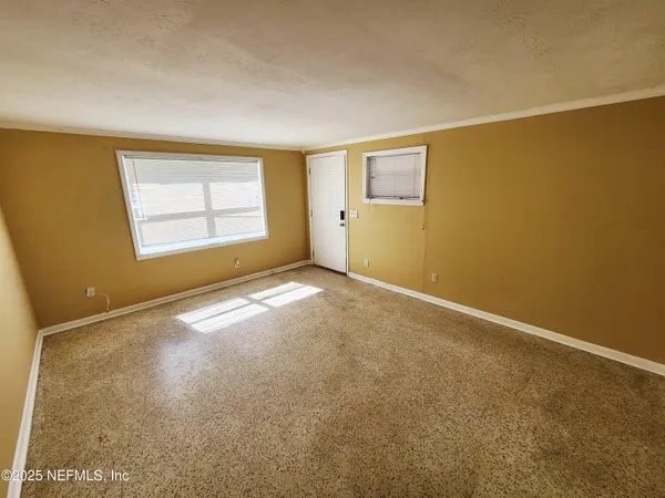 $1,350 | 6067 Longchamp Drive, Jacksonville, FL 32244