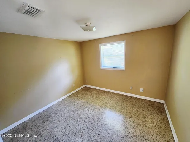 $1,350 | 6067 Longchamp Drive, Jacksonville, FL 32244