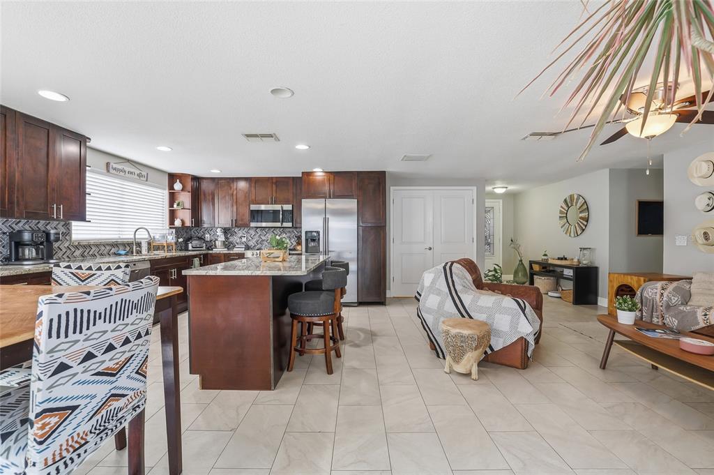 7313 Brookview Circle Tampa, FL 33634 - Photo 12 of 60