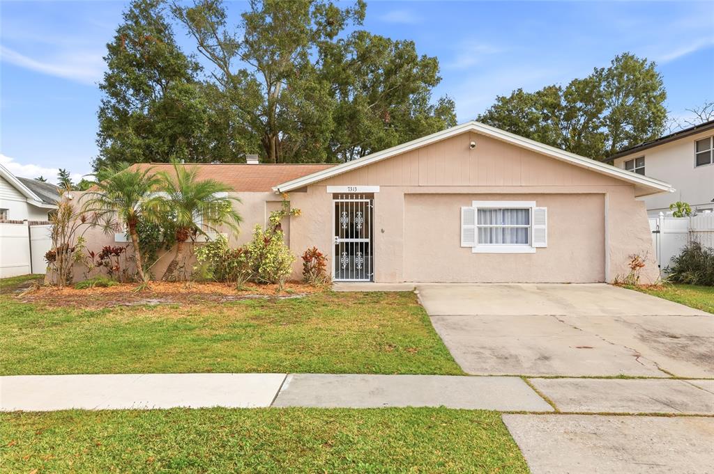 7313 Brookview Circle Tampa, FL 33634 - Photo 2 of 60