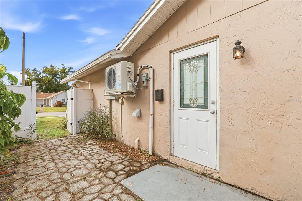 7313 Brookview Circle Tampa, FL 33634 - Photo 41 of 60