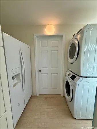 $4,700 | 955 14th Avenue, Honolulu, HI 96816