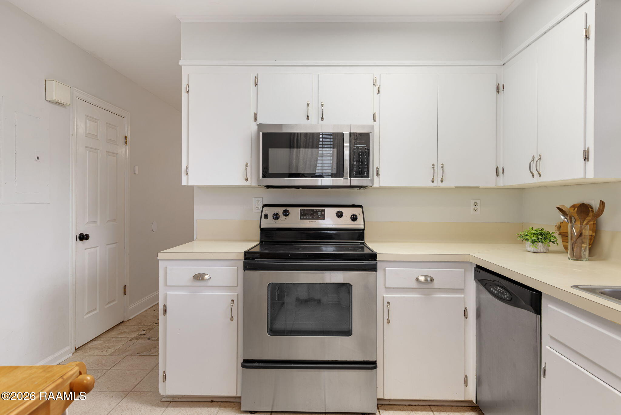 451 Rena Drive Lafayette, LA 70503 - Photo 10 of 14