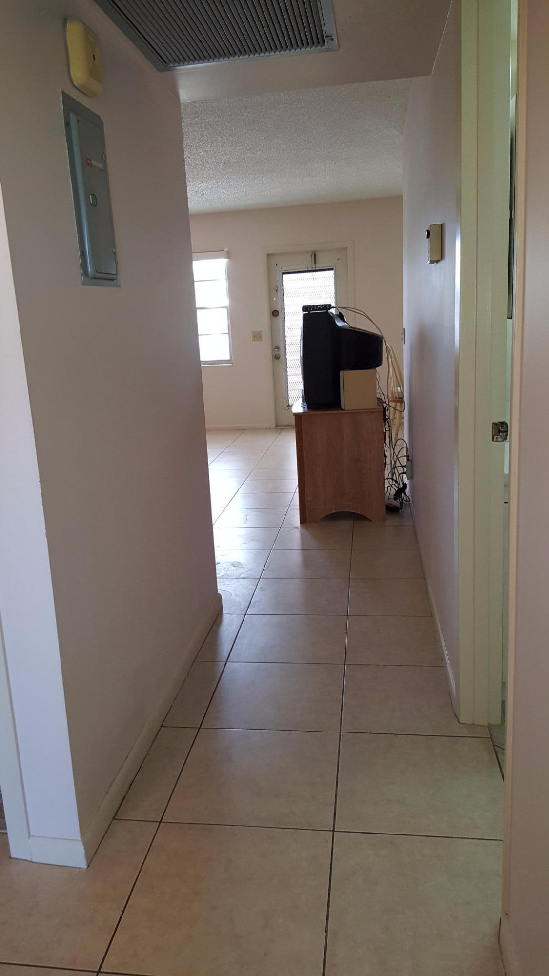 3078 Exeter, Unit 3078 Boca Raton, FL 33434 - Photo 6 of 17 2016-11-01 10