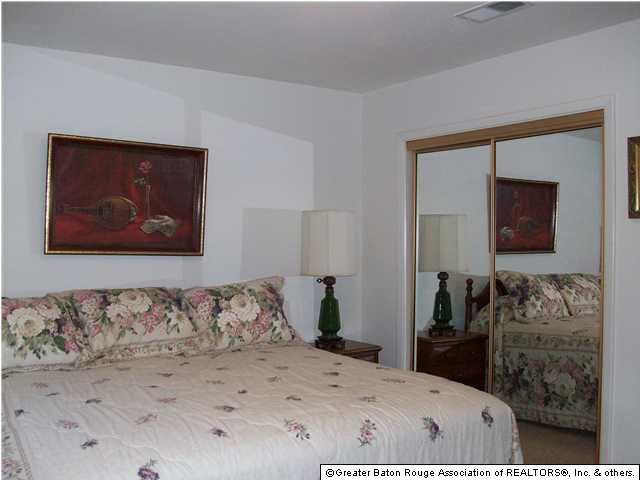 6732 Menlo Drive Baton Rouge, LA 70808 - Photo 8 of 11 Gallery Image 8